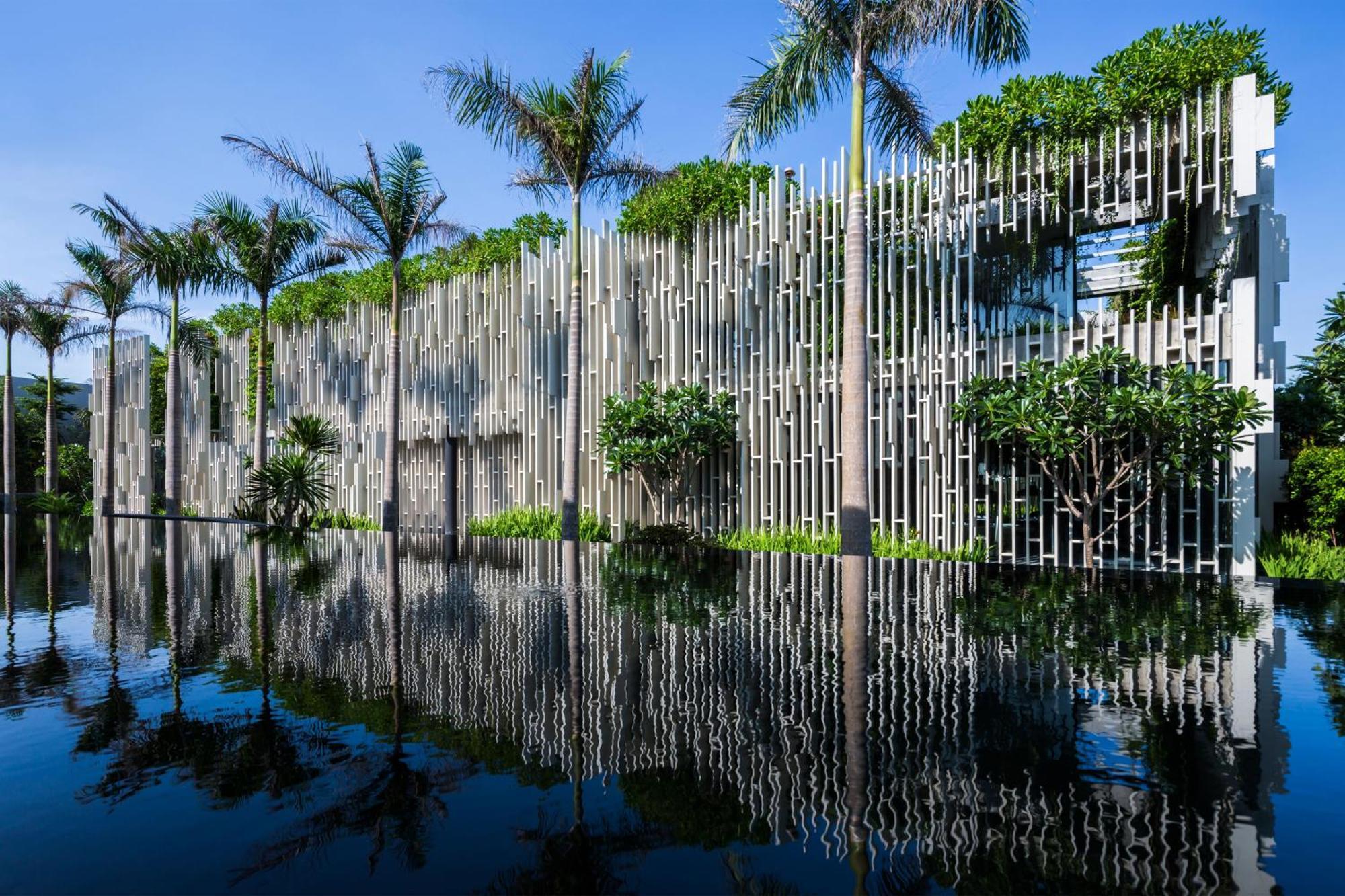 Naman Retreat Hotel Danang Exterior photo